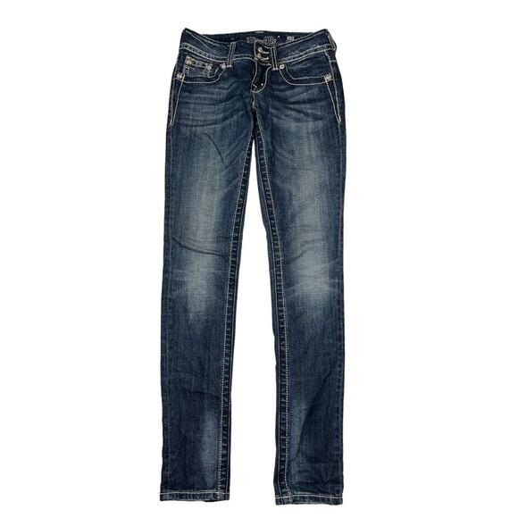 Miss Me Skinny Low Rise Jeans Y2K Wings Bling Rhinestones Embellished Womens 25 - Picture 2 of 8